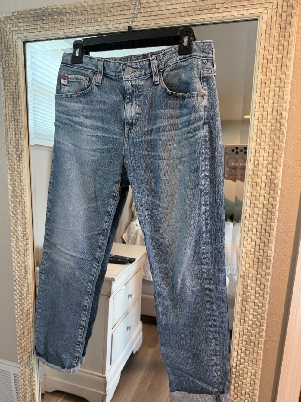 AG 27 ex-boyfriend